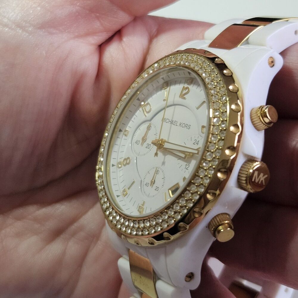 Michael Kors Womens Watch - crystal face with Gold Tone band. Model MK-5417 - Picture 2 of 15